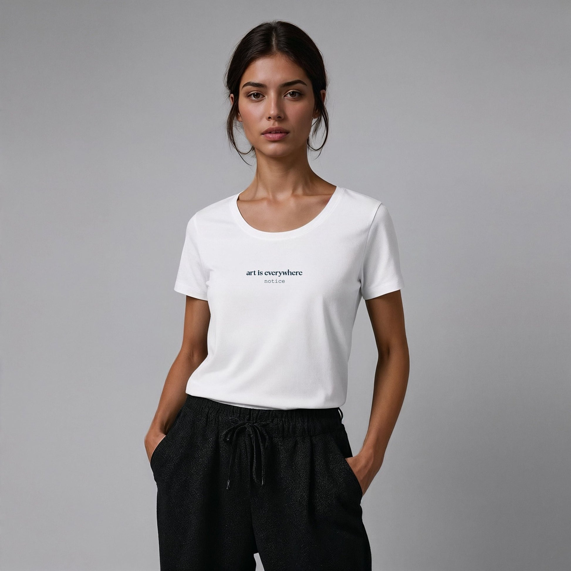 Camiseta Feminina Art is everywhere - Ibitiraquire