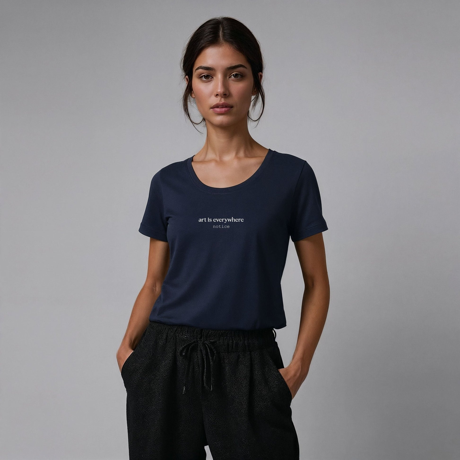 Camiseta Feminina Art is everywhere - Ibitiraquire
