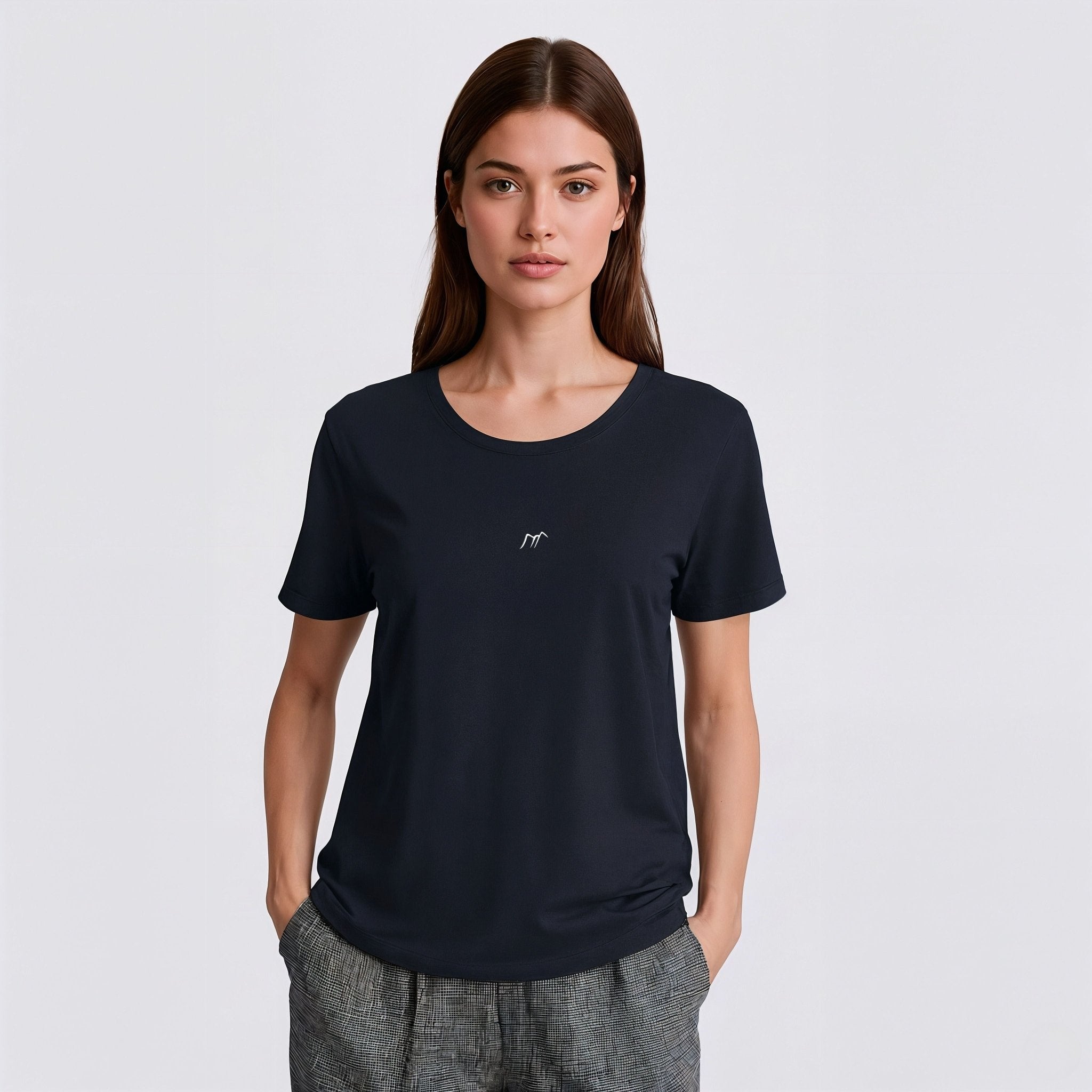 Camiseta Feminina Classic III - Ibitiraquire