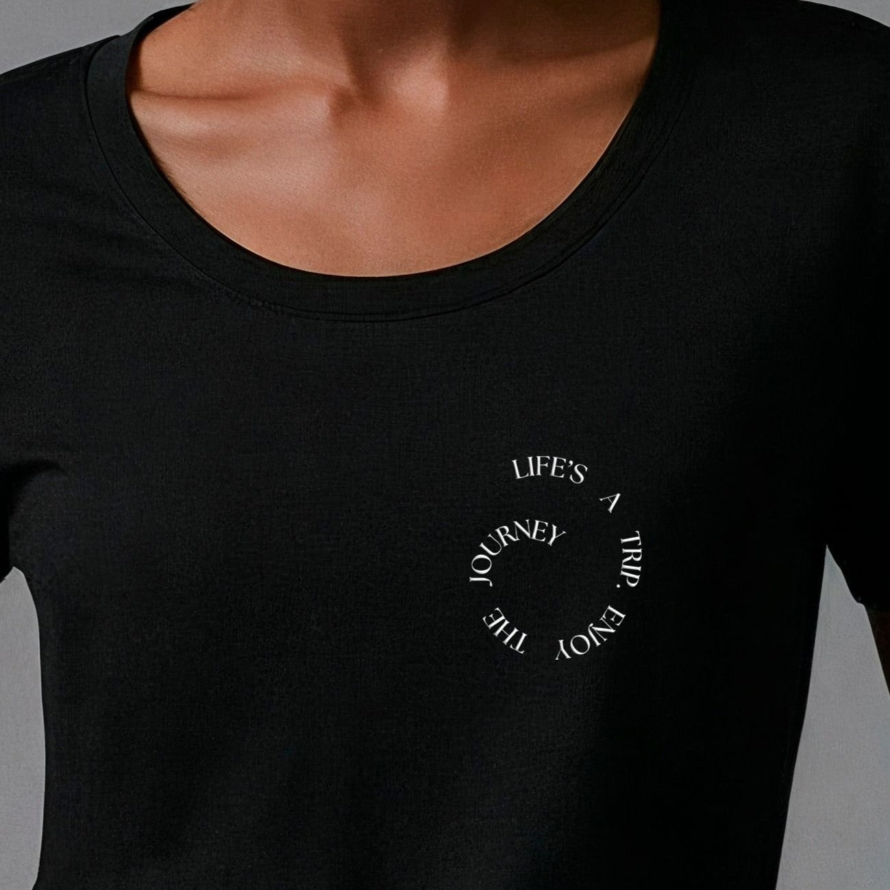 Camiseta Feminina Life's a trip - Ibitiraquire