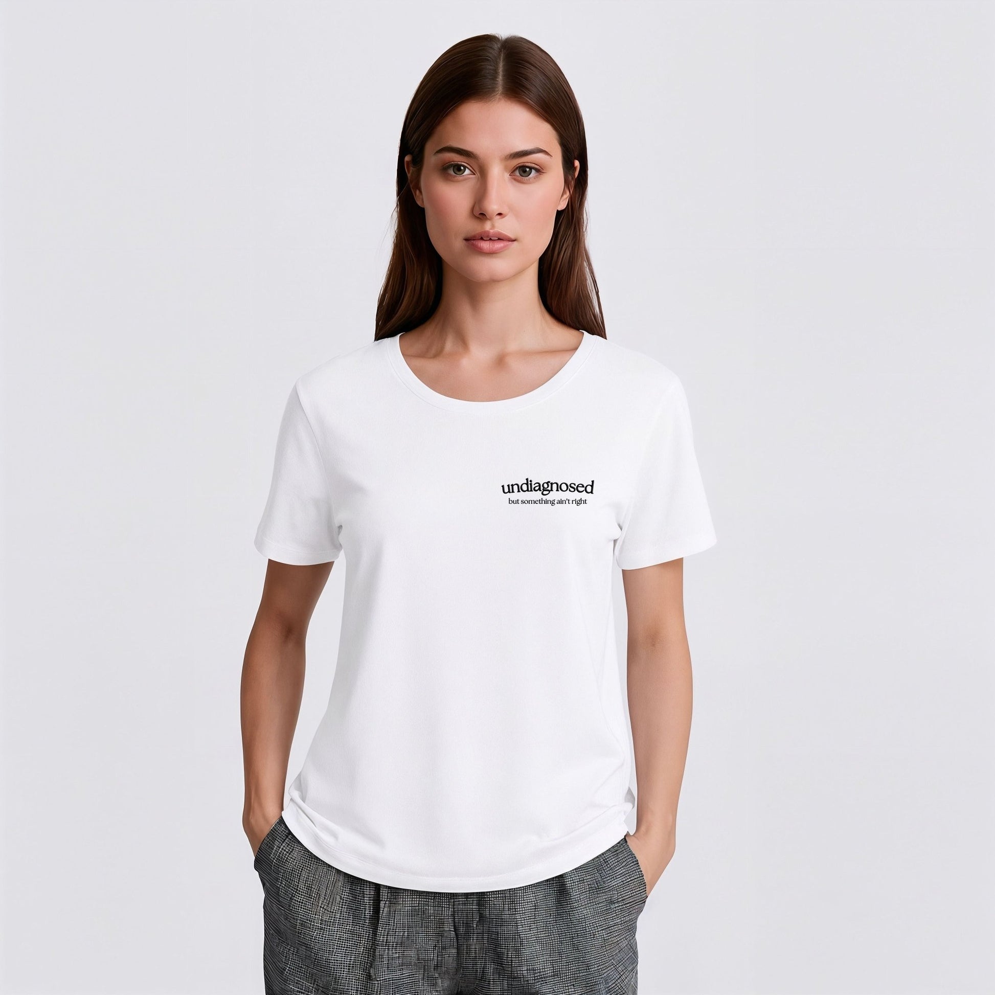 Camiseta Feminina Undiagnosed - Ibitiraquire